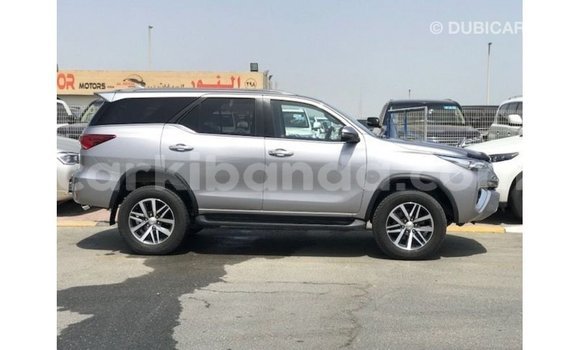 Gura Imported Toyota Fortuner Other Imodoka i Import - Dubai mu Uganda Gura Imported Toyota Fortuner Other Imodoka i Import - Dubai mu Uganda