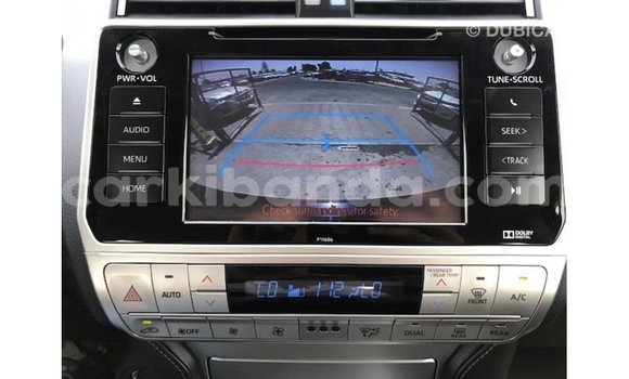 Acheter Import Voiture Toyota Prado Noir à Import - Dubai, Ouganda Acheter Import Voiture Toyota Prado Noir à Import - Dubai, Ouganda