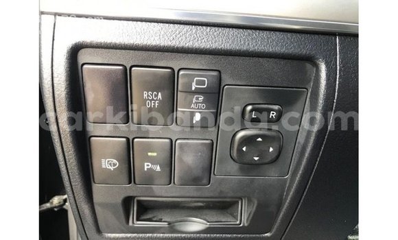 Nunua Imported Toyota Land Cruiser Nyeusi Gari ndani ya Import - Dubai nchini Uganda Nunua Imported Toyota Land Cruiser Nyeusi Gari ndani ya Import - Dubai nchini Uganda