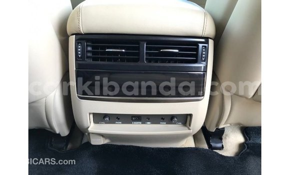 Gura Imported Lexus LX Black Imodoka i Import - Dubai mu Uganda Gura Imported Lexus LX Black Imodoka i Import - Dubai mu Uganda