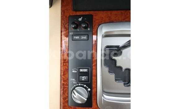 Gura Imported Toyota Land Cruiser Red Imodoka i Import - Dubai mu Uganda Gura Imported Toyota Land Cruiser Red Imodoka i Import - Dubai mu Uganda