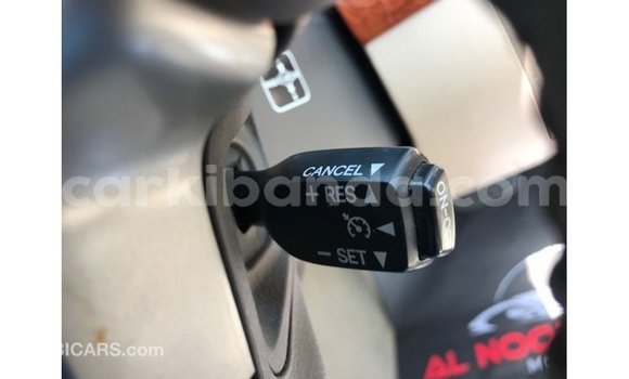 Gura Imported Toyota Land Cruiser Red Imodoka i Import - Dubai mu Uganda Gura Imported Toyota Land Cruiser Red Imodoka i Import - Dubai mu Uganda