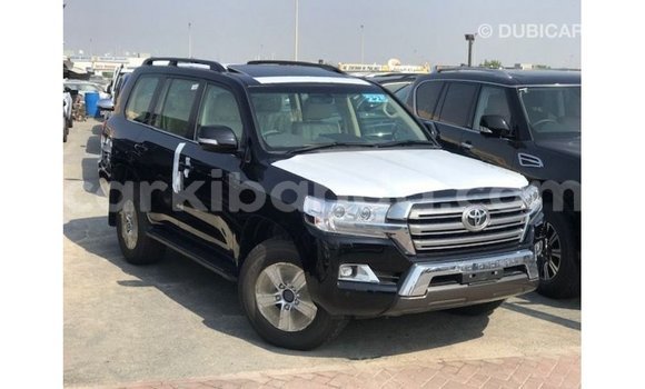 Buy Import Toyota Land Cruiser Black Car in Import - Dubai in Uganda Buy Import Toyota Land Cruiser Black Car in Import - Dubai in Uganda