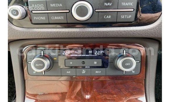 Gura Imported Volkswagen Touareg Other Imodoka i Import - Dubai mu Uganda Gura Imported Volkswagen Touareg Other Imodoka i Import - Dubai mu Uganda