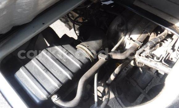 Acheter Occasion Utilitaire Suzuki Carry Blanc à Kampala, Ouganda Acheter Occasion Utilitaire Suzuki Carry Blanc à Kampala, Ouganda