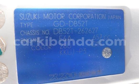 Acheter Occasion Utilitaire Suzuki Carry Blanc à Kampala, Ouganda Acheter Occasion Utilitaire Suzuki Carry Blanc à Kampala, Ouganda