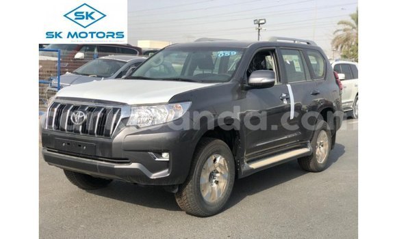 Nunua Imported Toyota Prado Nyingine Gari ndani ya Import - Dubai nchini Uganda