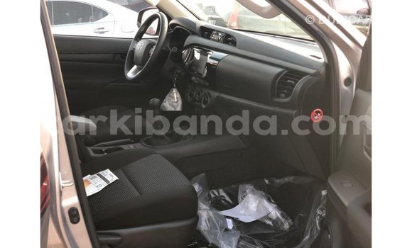 Gura Imported Toyota Hilux Other Imodoka i Import - Dubai mu Uganda Gura Imported Toyota Hilux Other Imodoka i Import - Dubai mu Uganda