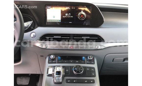 Acheter Import Voiture Hyundai Accent Autre à Import - Dubai, Ouganda Acheter Import Voiture Hyundai Accent Autre à Import - Dubai, Ouganda