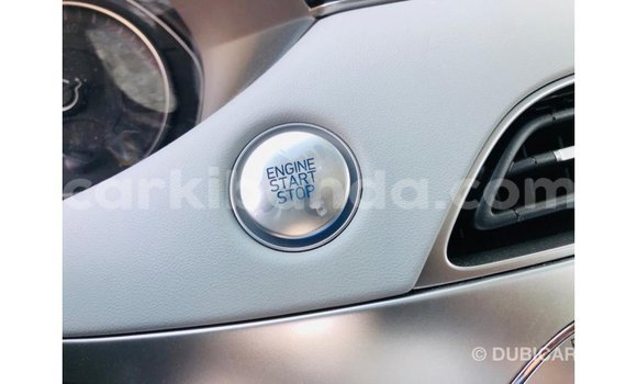 Acheter Import Voiture Hyundai Accent Autre à Import - Dubai, Ouganda Acheter Import Voiture Hyundai Accent Autre à Import - Dubai, Ouganda