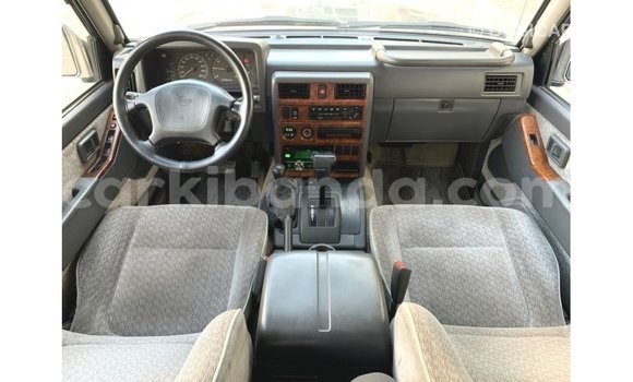 Nunua Imported Nissan Patrol Bluu Gari ndani ya Import - Dubai nchini Uganda Nunua Imported Nissan Patrol Bluu Gari ndani ya Import - Dubai nchini Uganda