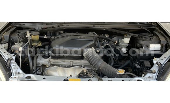 Acheter Import Voiture Toyota 4Runner Autre à Import - Dubai, Ouganda Acheter Import Voiture Toyota 4Runner Autre à Import - Dubai, Ouganda