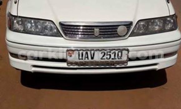 Buy Used Toyota Mark II White Car in Kampala in Uganda Buy Used Toyota Mark II White Car in Kampala in Uganda