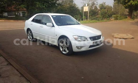 Buy Used Toyota Altezza White Car in Kampala in Uganda Buy Used Toyota Altezza White Car in Kampala in Uganda