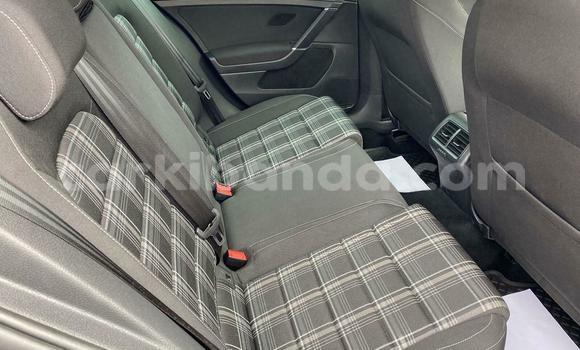 Gura Yakoze Volkswagen Golf GTI Blue Imodoka i Kampala mu Uganda Gura Yakoze Volkswagen Golf GTI Blue Imodoka i Kampala mu Uganda