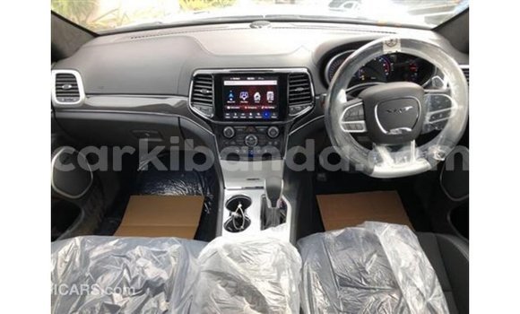 Gura Imported Jeep Cherokee Black Imodoka i Import - Dubai mu Uganda Gura Imported Jeep Cherokee Black Imodoka i Import - Dubai mu Uganda