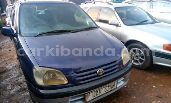 Acheter Occasion Voiture Toyota Raum Autre à Kampala, Ouganda Acheter Occasion Voiture Toyota Raum Autre à Kampala, Ouganda