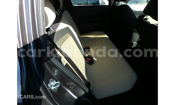 Acheter Import Voiture Toyota Vitz Autre à Import - Dubai, Ouganda Acheter Import Voiture Toyota Vitz Autre à Import - Dubai, Ouganda