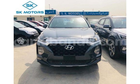 Gura Imported Hyundai Santa Fe Green Imodoka i Import - Dubai mu Uganda