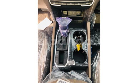 Acheter Import Voiture Hyundai Santa Fe Vert à Import - Dubai, Ouganda Acheter Import Voiture Hyundai Santa Fe Vert à Import - Dubai, Ouganda