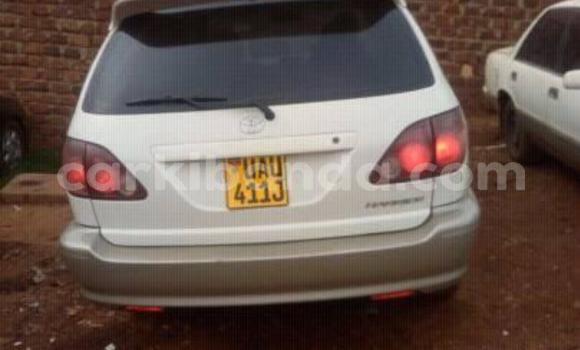 Buy Used Toyota Harrier White Car in Kampala in Uganda Buy Used Toyota Harrier White Car in Kampala in Uganda