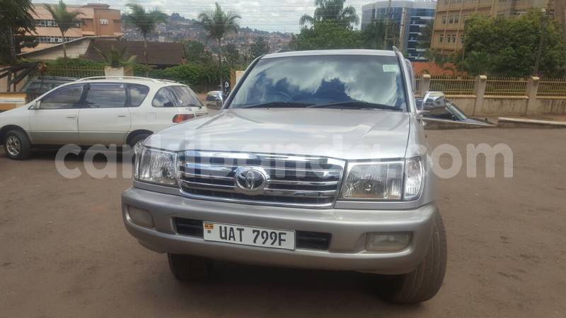 Big with watermark land cruiser