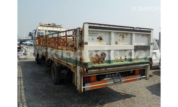 Acheter Import Voiture Isuzu Rodeo Blanc à Import - Dubai, Ouganda Acheter Import Voiture Isuzu Rodeo Blanc à Import - Dubai, Ouganda