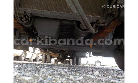 Acheter Import Voiture Isuzu Rodeo Blanc à Import - Dubai, Ouganda Acheter Import Voiture Isuzu Rodeo Blanc à Import - Dubai, Ouganda