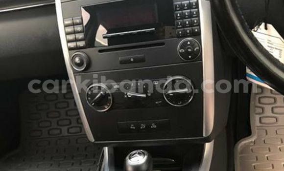 Acheter Occasion Voiture Mercedes‒Benz B–Class Gris à Kampala, Ouganda Acheter Occasion Voiture Mercedes‒Benz B–Class Gris à Kampala, Ouganda