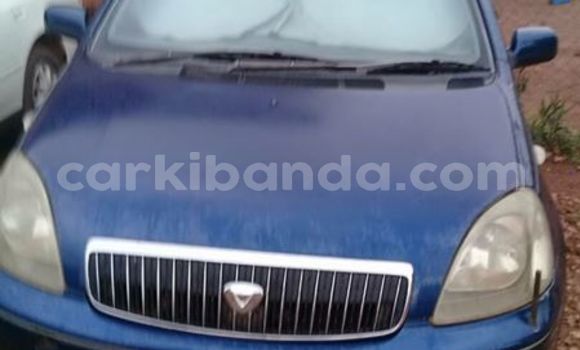 Acheter Occasion Voiture Toyota Vitz Bleu à Kampala, Ouganda Acheter Occasion Voiture Toyota Vitz Bleu à Kampala, Ouganda