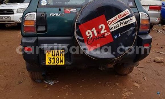 Nunua Ilio tumika Toyota RAV4 Nyingine Gari ndani ya Kampala nchini Uganda Nunua Ilio tumika Toyota RAV4 Nyingine Gari ndani ya Kampala nchini Uganda
