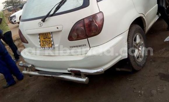 Buy Used Toyota Harrier White Car in Kampala in Uganda Buy Used Toyota Harrier White Car in Kampala in Uganda