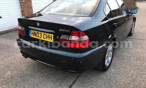 Acheter Occasion Voiture BMW 3–Series Noir à Arua, Ouganda Acheter Occasion Voiture BMW 3–Series Noir à Arua, Ouganda