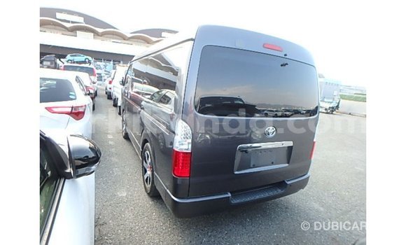 Acheter Import Voiture Toyota Hiace Autre à Import - Dubai, Ouganda Acheter Import Voiture Toyota Hiace Autre à Import - Dubai, Ouganda