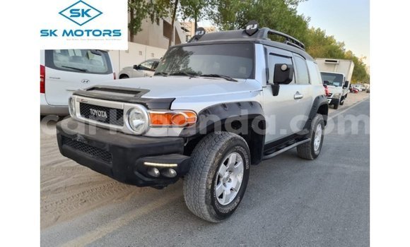 Buy Import Toyota FJ Cruiser Other Car in Import - Dubai in Uganda Buy Import Toyota FJ Cruiser Other Car in Import - Dubai in Uganda
