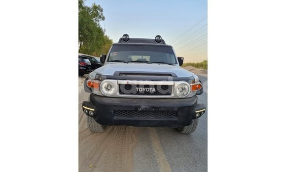 Buy Import Toyota FJ Cruiser Other Car in Import - Dubai in Uganda Buy Import Toyota FJ Cruiser Other Car in Import - Dubai in Uganda