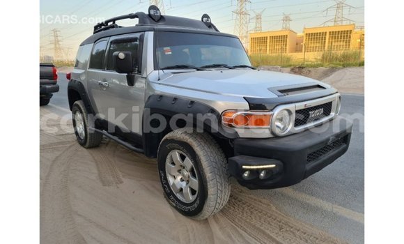 Buy Import Toyota FJ Cruiser Other Car in Import - Dubai in Uganda Buy Import Toyota FJ Cruiser Other Car in Import - Dubai in Uganda