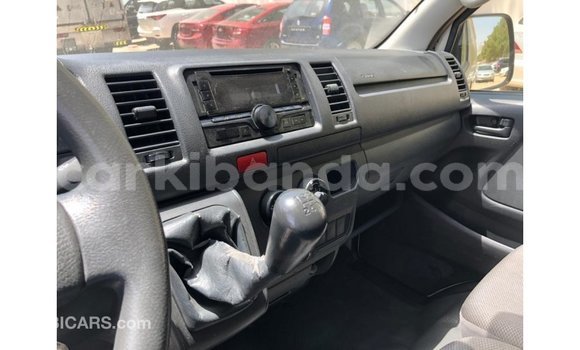 Buy Import Toyota Hiace White Car in Import - Dubai in Uganda Buy Import Toyota Hiace White Car in Import - Dubai in Uganda