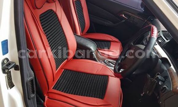 Nunua Ilio tumika Mercedes‒Benz S–Class Nyeupe Gari ndani ya Kampala nchini Uganda Nunua Ilio tumika Mercedes‒Benz S–Class Nyeupe Gari ndani ya Kampala nchini Uganda