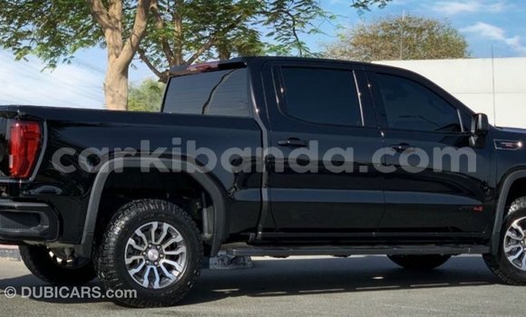 Acheter Import Voiture GMC Sierra Noir à Import - Dubai, Ouganda Acheter Import Voiture GMC Sierra Noir à Import - Dubai, Ouganda