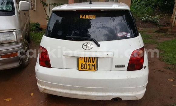 Buy Used Toyota IST White Car in Kampala in Uganda Buy Used Toyota IST White Car in Kampala in Uganda