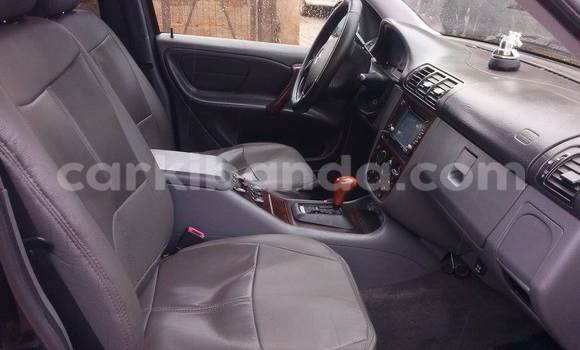 Gura Yakoze Mercedes‒Benz ML–Class Black Imodoka i Arua mu Uganda Gura Yakoze Mercedes‒Benz ML–Class Black Imodoka i Arua mu Uganda