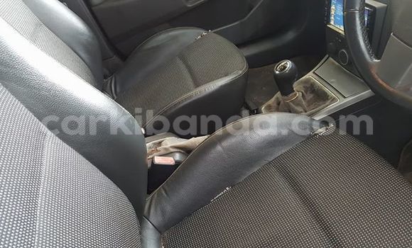 Nunua Ilio tumika Opel Astra Fedha Gari ndani ya Kampala nchini Uganda Nunua Ilio tumika Opel Astra Fedha Gari ndani ya Kampala nchini Uganda