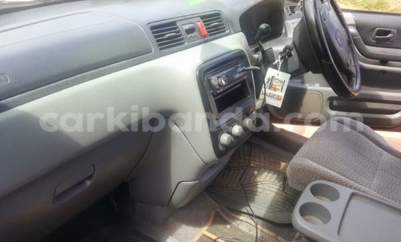 Nunua Ilio tumika Honda CR–V Nyingine Gari ndani ya Kampala nchini Uganda Nunua Ilio tumika Honda CR–V Nyingine Gari ndani ya Kampala nchini Uganda