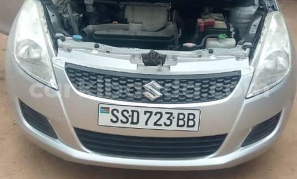 Acheter Occasion Voiture Suzuki Swift Gris à Kampala, Ouganda Acheter Occasion Voiture Suzuki Swift Gris à Kampala, Ouganda