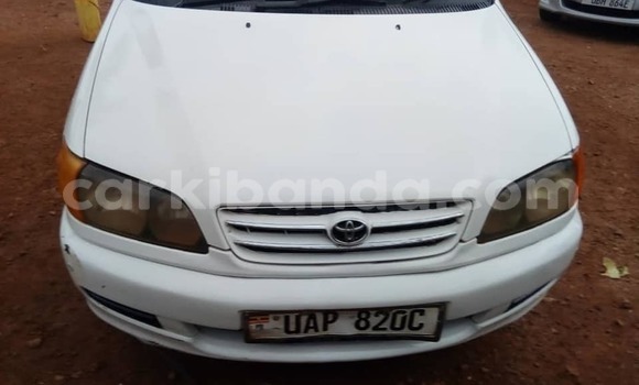 Buy Used Toyota Ipsum White Car in Kampala in Uganda