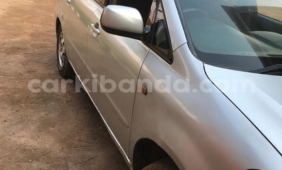 Acheter Occasion Voiture Toyota Picnic Gris à Kampala, Ouganda Acheter Occasion Voiture Toyota Picnic Gris à Kampala, Ouganda