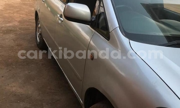 Acheter Occasion Voiture Toyota Picnic Gris à Kampala, Ouganda Acheter Occasion Voiture Toyota Picnic Gris à Kampala, Ouganda