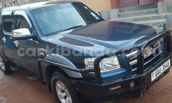 Nunua Ilio tumika Ford Ranger Bluu Gari ndani ya Kampala nchini Uganda