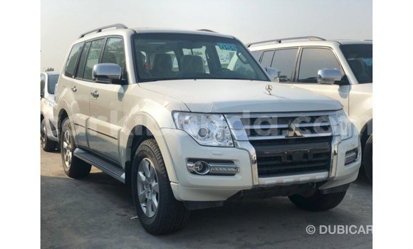 Buy Import Mitsubishi Pajero Black Car in Import - Dubai in Uganda Buy Import Mitsubishi Pajero Black Car in Import - Dubai in Uganda